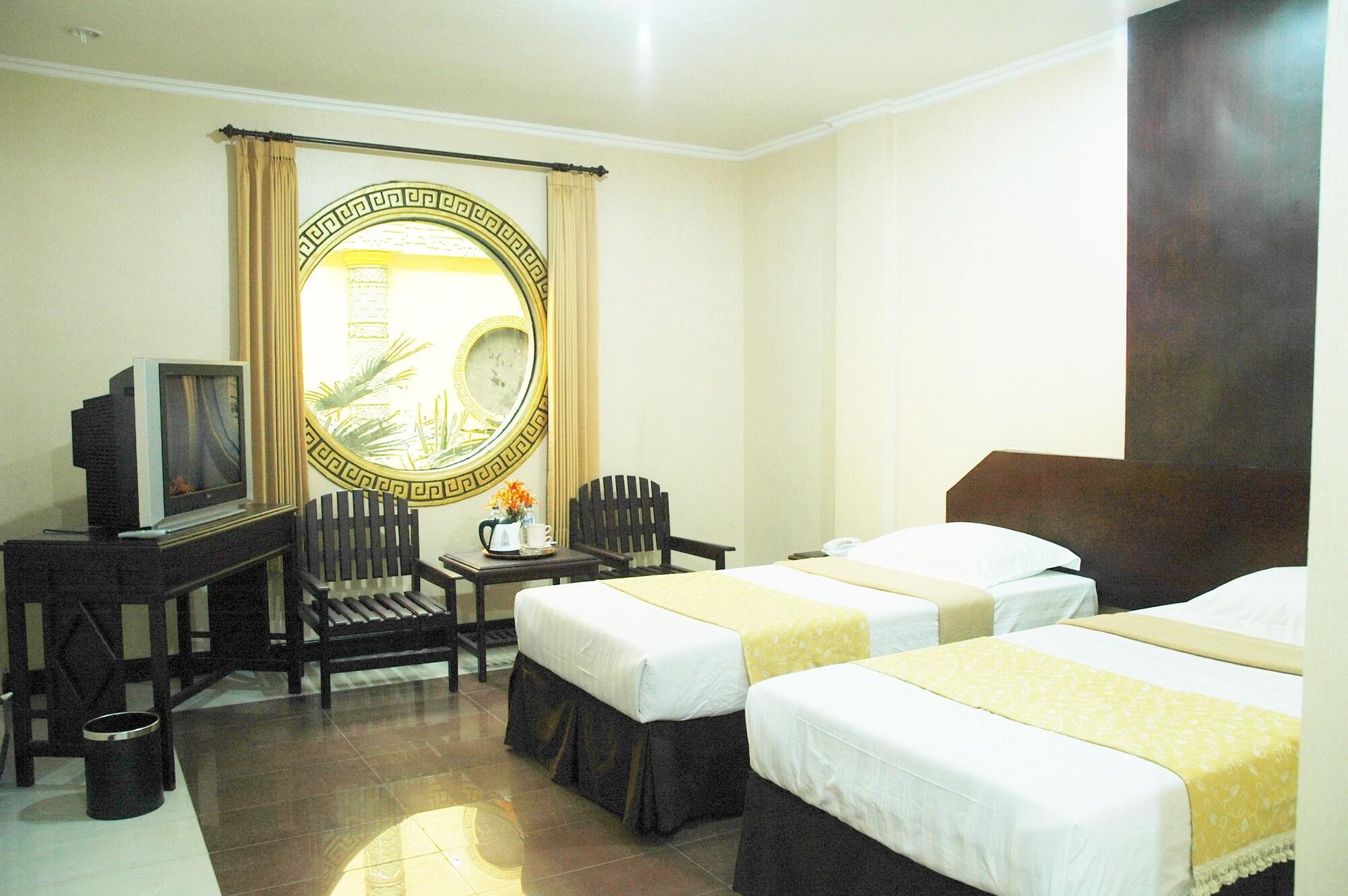 Hotel Oval Surabaya Esterno foto
